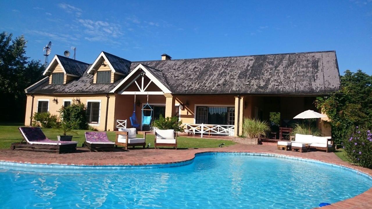 The Polo House Bed & Breakfast Pilar  Exterior photo